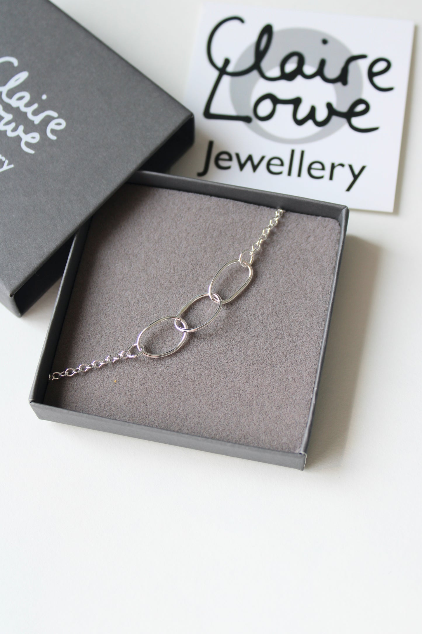 Fine Pebble Bracelet