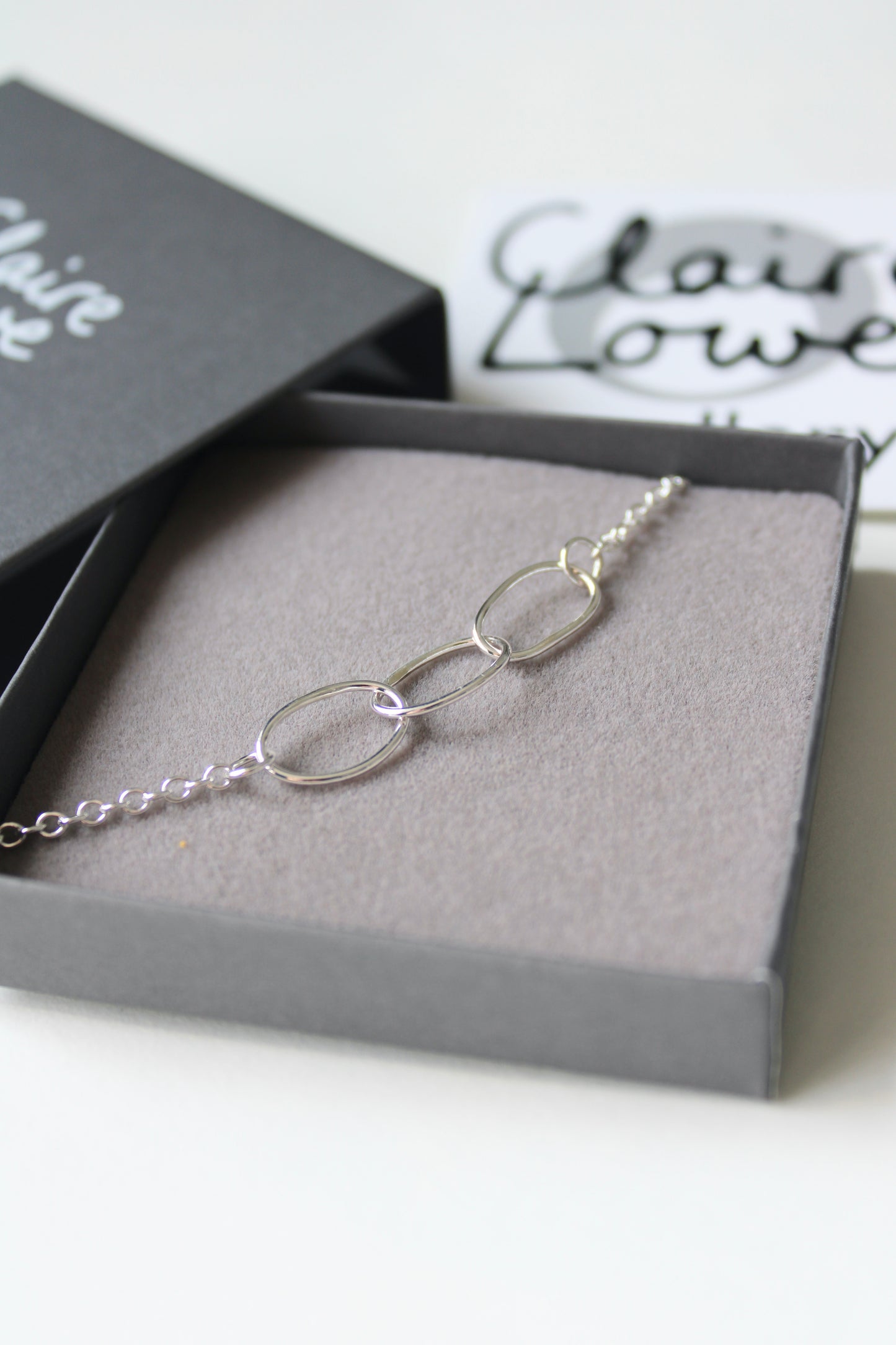 Fine Pebble Bracelet