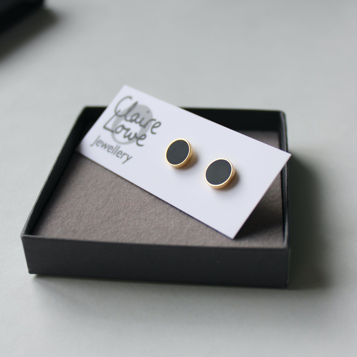 Arc Black Studs - Gold