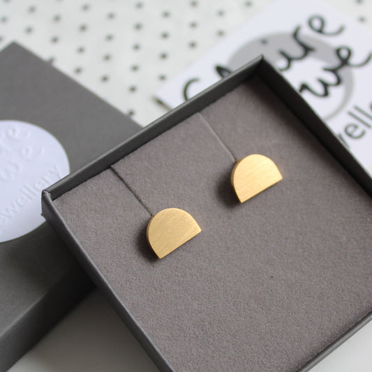 arc solid studs gold