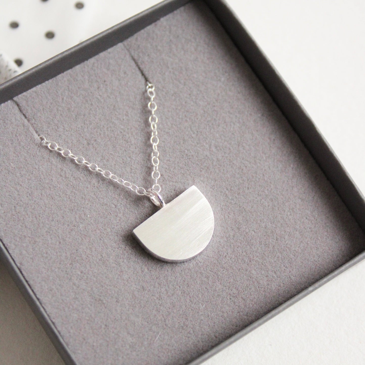 solid silver arc pendant