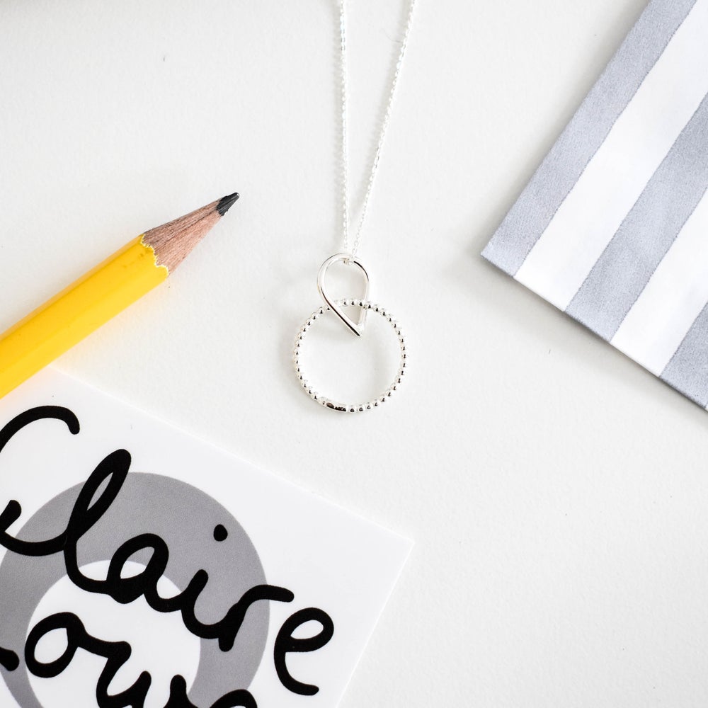 Tiny dotty circle/teardrop necklace