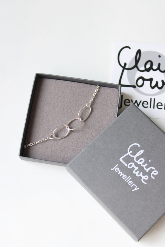 Fine Pebble Bracelet