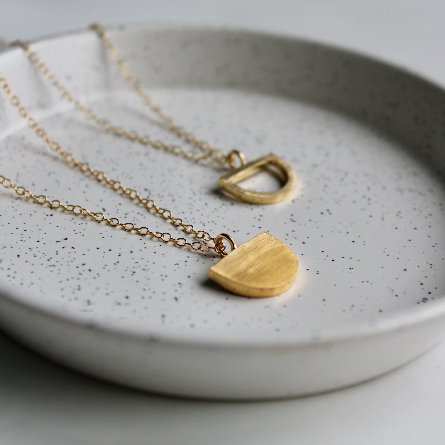 arc pendants gold