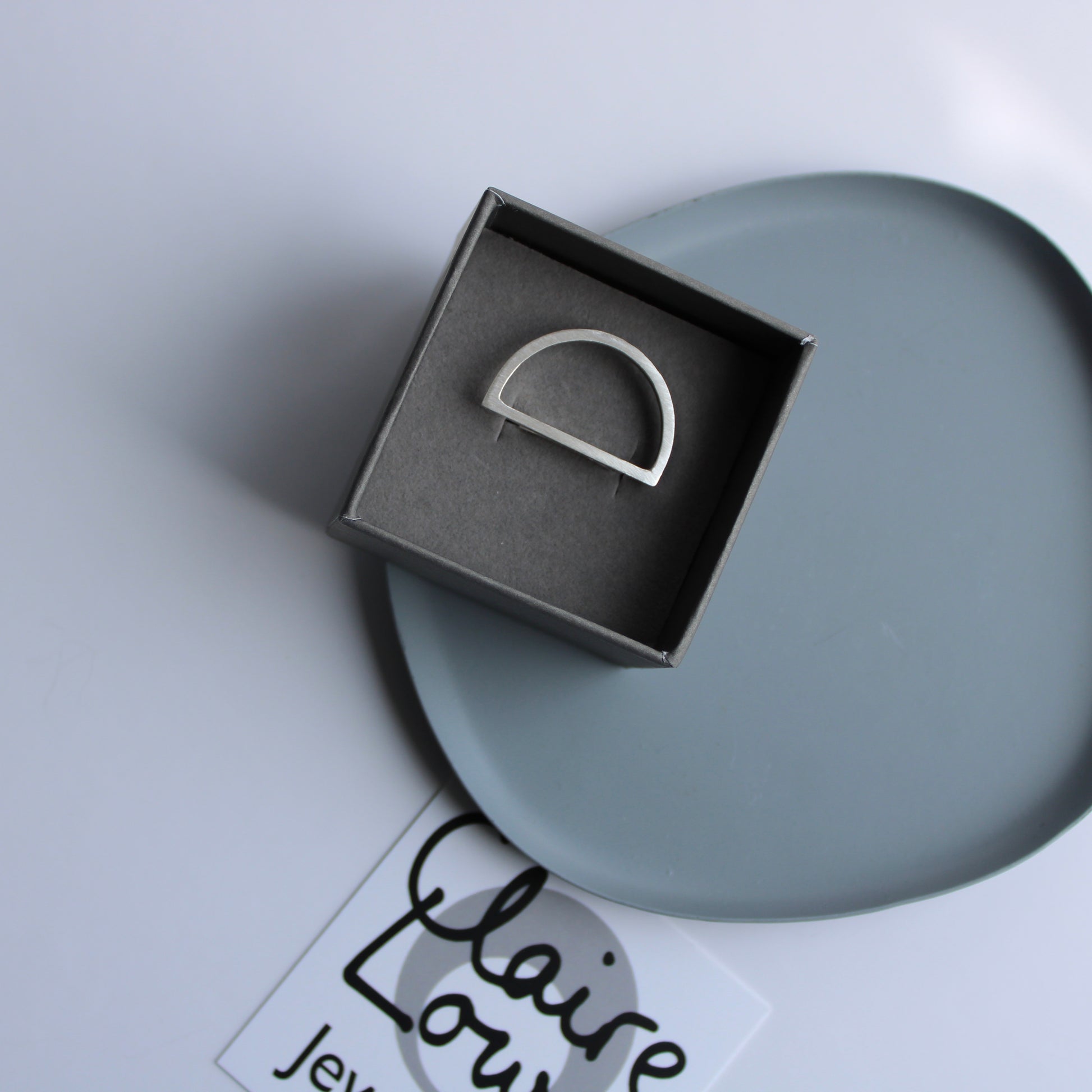 arc ring in box