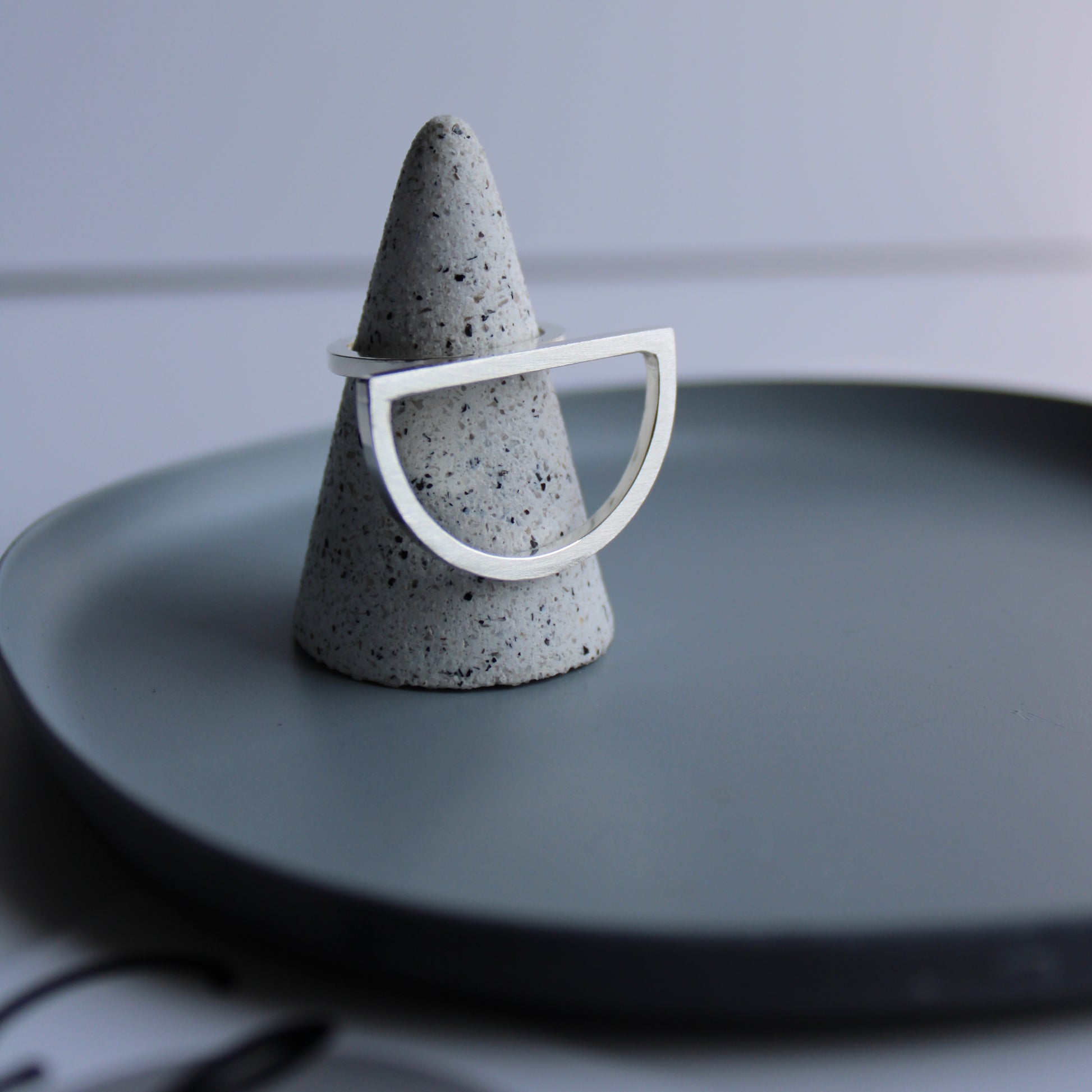 arc ring silver