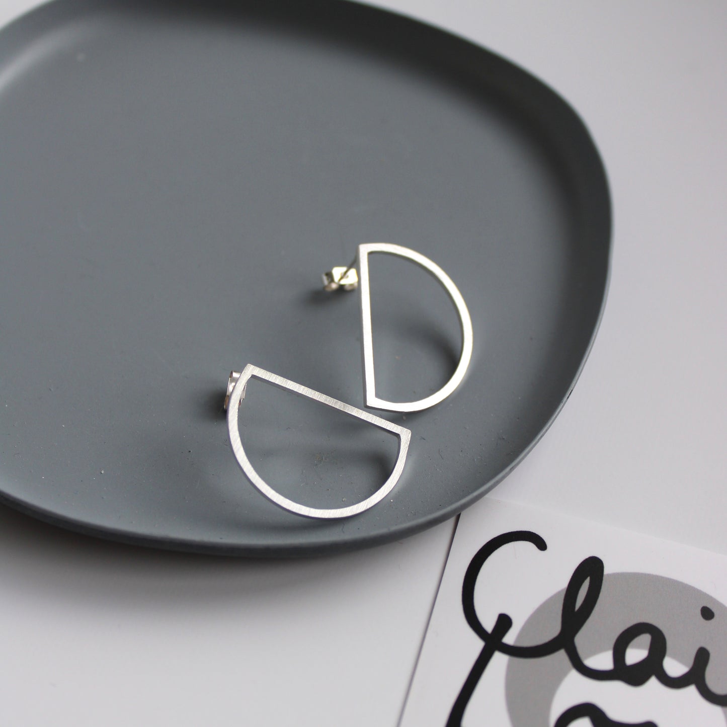 large arc studs