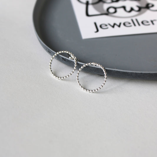round stud earrings silver