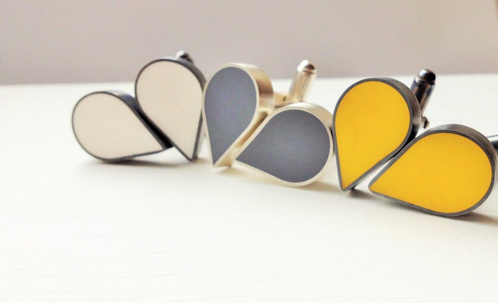 Teardrop cufflinks