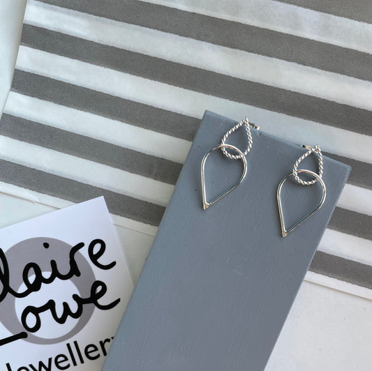 dotty plain teardrop earrings